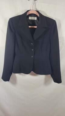 Tahari Arthur S. Levine Women's Size 6 Black 3-Button Structured Blazer Jacket